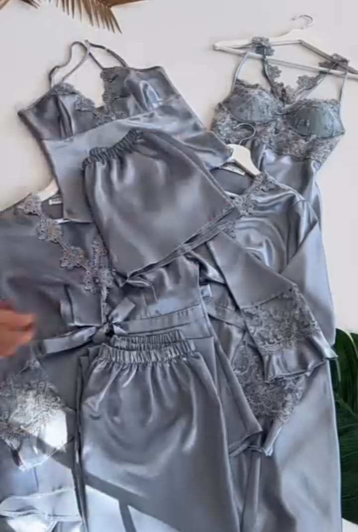 Rose Dreams 6-Piece Satin Nightwear Set